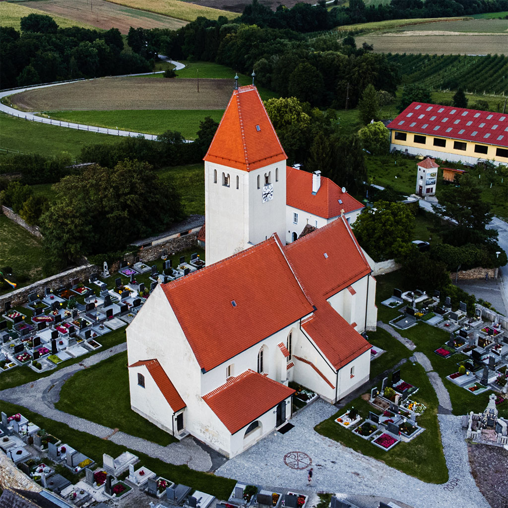 Foto von Pfarrkirche Neukirchen